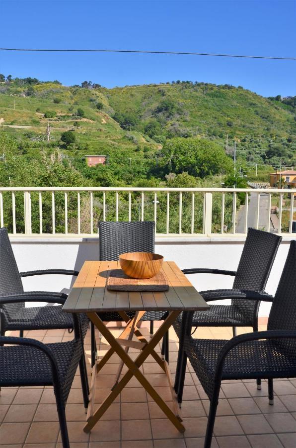 Ferienwohnung Penthouse Mare E Monti Tropea Exterior foto